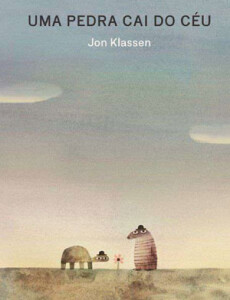 Uma Pedra Cai do Céu, Jon Klassen, Deus Me Livro, Crítica, Orfeu Negro