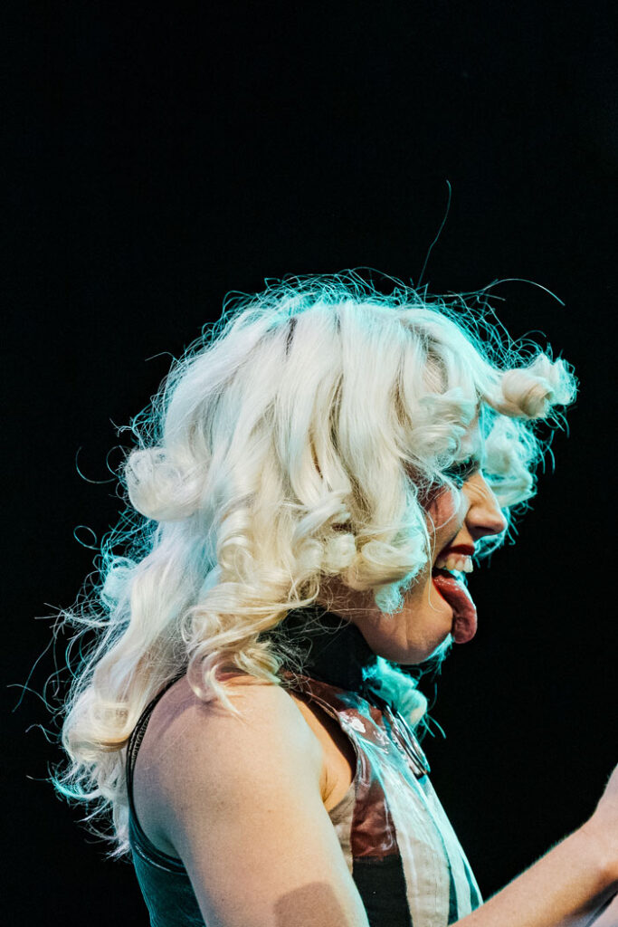 Everything is New, NOS Alive, NOS Alive 2025, Deus Me Livro, CMAT, Nine Inch Nails, Amyl and the Sniffers, Bright Eyes,