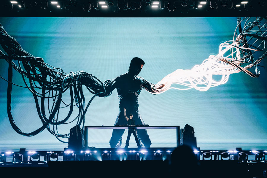 Everything is New, NOS Alive, NOS Alive 2025, Deus Me Livro, Justice, Anyma, St. Vincent, Finneas, The Backseat Lovers, The Wombats, Mother Mother, Girl In Red, 