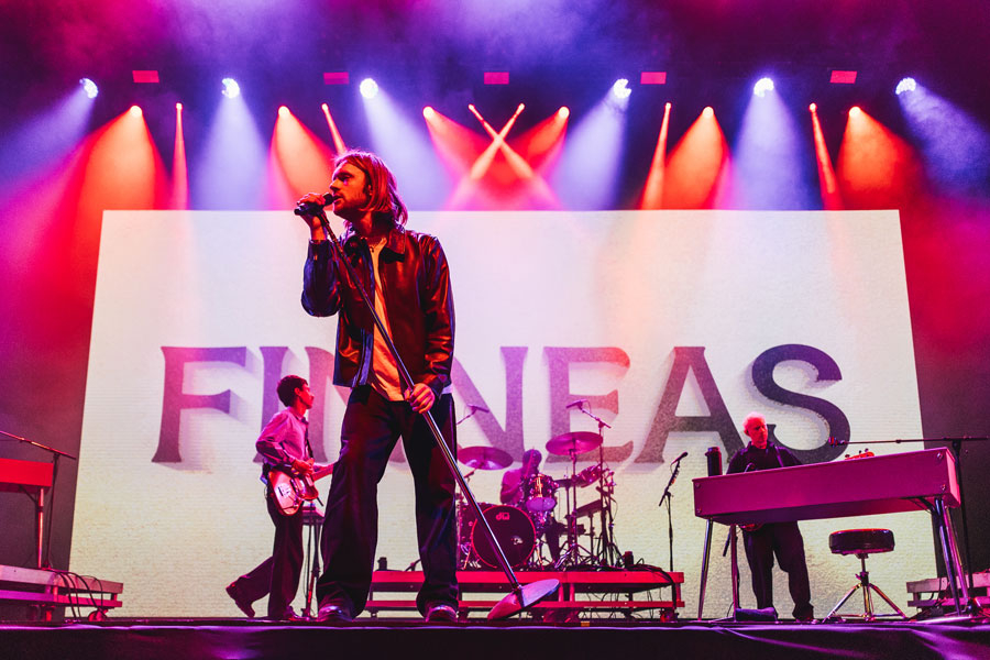 Everything is New, NOS Alive, NOS Alive 2025, Deus Me Livro, Justice, Anyma, St. Vincent, Finneas, The Backseat Lovers, The Wombats, Mother Mother, Girl In Red, 