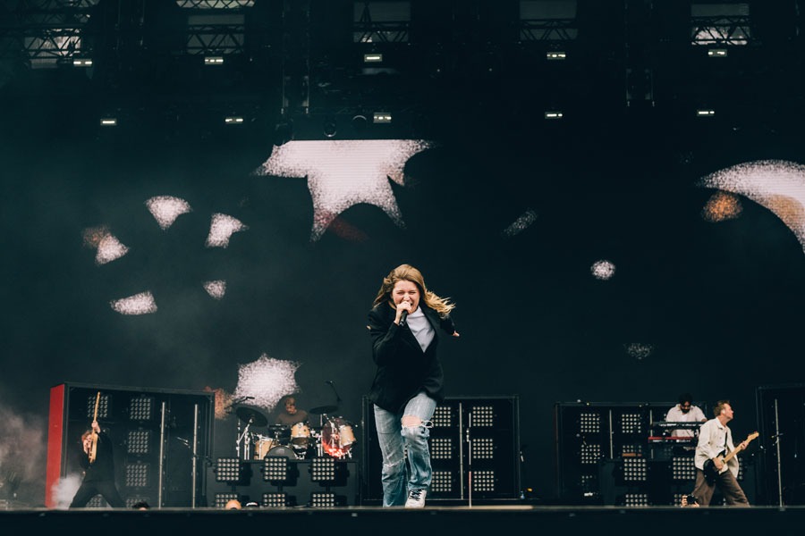 Everything is New, NOS Alive, NOS Alive 2025, Deus Me Livro, Justice, Anyma, St. Vincent, Finneas, The Backseat Lovers, The Wombats, Mother Mother, Girl In Red, 