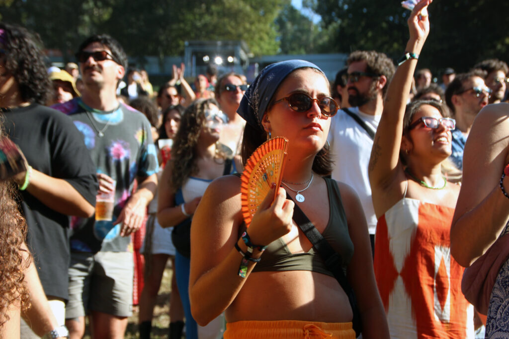 Vodafone Paredes de Coura 2025, Vodafone Paredes de Coura, Deus Me Livro, Ritmos, Teimoso Como Um (Mo)Leque, Reportagem, Reportagem Fotográfica,