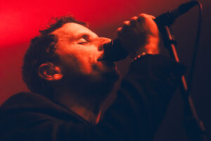 ZDB, Zé dos Bois, Deus Me Livro, Reportagem, Concerto, Crítica, These New Puritans,