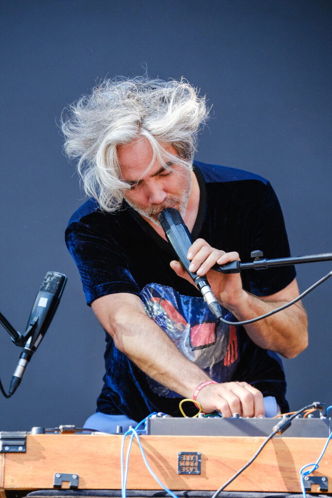 Patrick Watson, Vodafone Paredes de Coura, Vodafone Paredes de Coura 2026, Deus Me Livro, Festival, Reportagem, Thundercat, Amyl and the Sniffers, Sophia Stel, Meute,