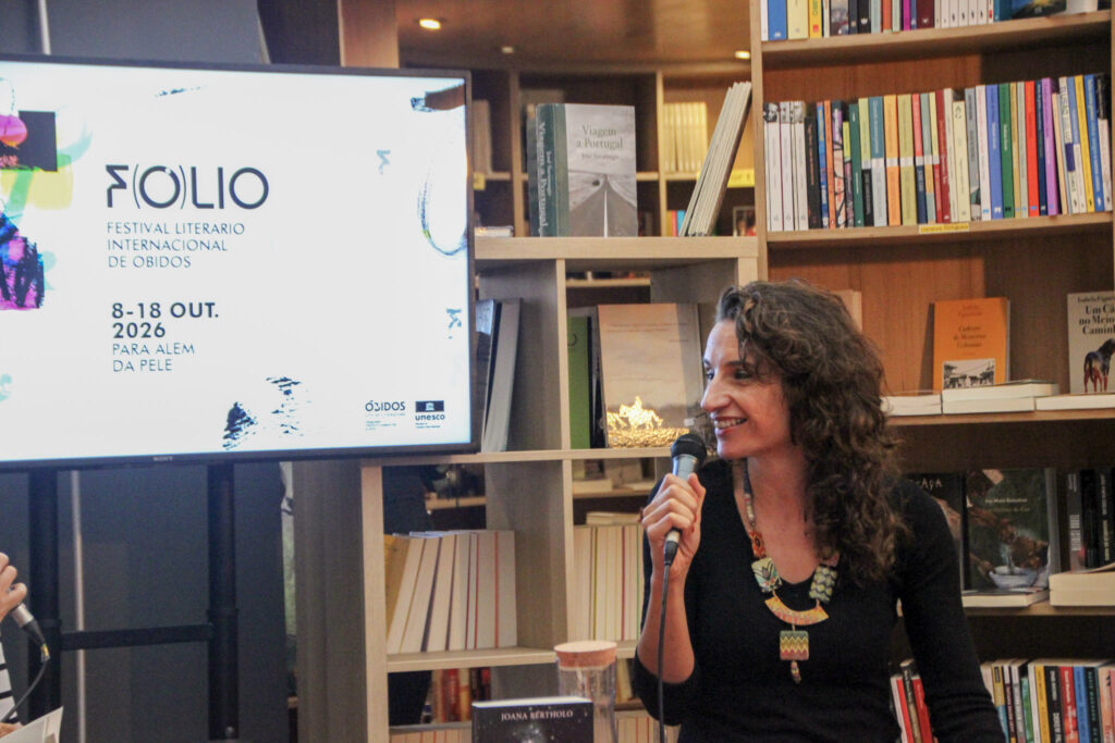 Joana Bértholo, Do Amor e de Outros Fantasmas, Editorial Caminho, Deus Me Livro, FOLIO, FOLIO 2026, Ana Relvas França,